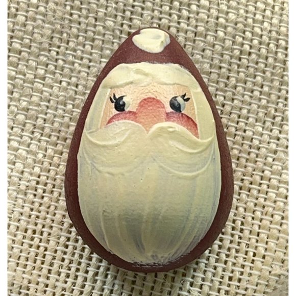 Vintage Christmas Egg Shaped Santa Face Brooch Pin Hand Painted Wood Santa Head - Picture 6 of 6
